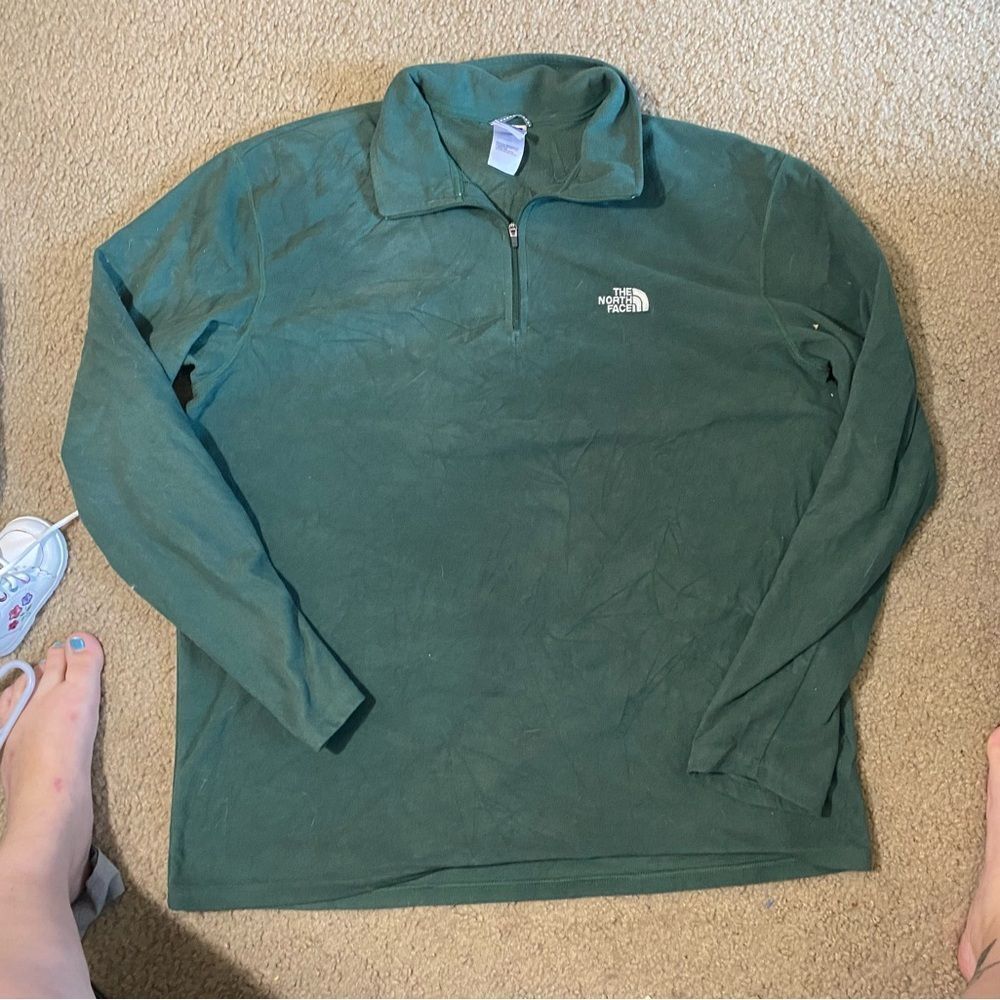 The North Face Men’s Fleece Sweatshirt